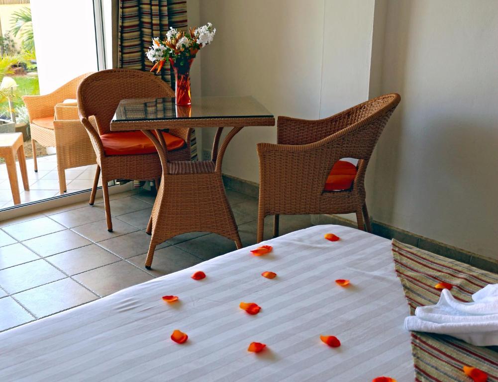 West Coast View Studios & Appartment Flic-en-Flacq Esterno foto