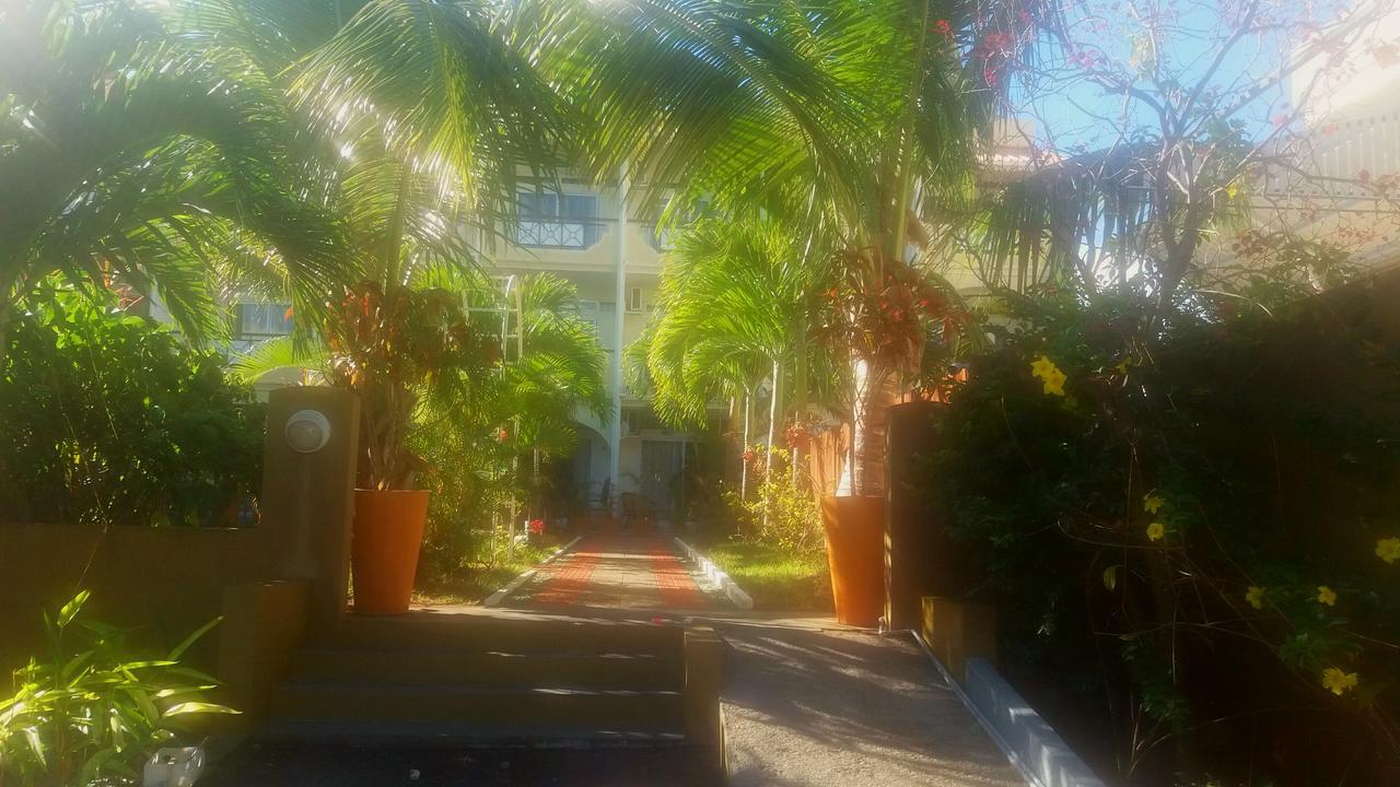West Coast View Studios & Appartment Flic-en-Flacq Esterno foto