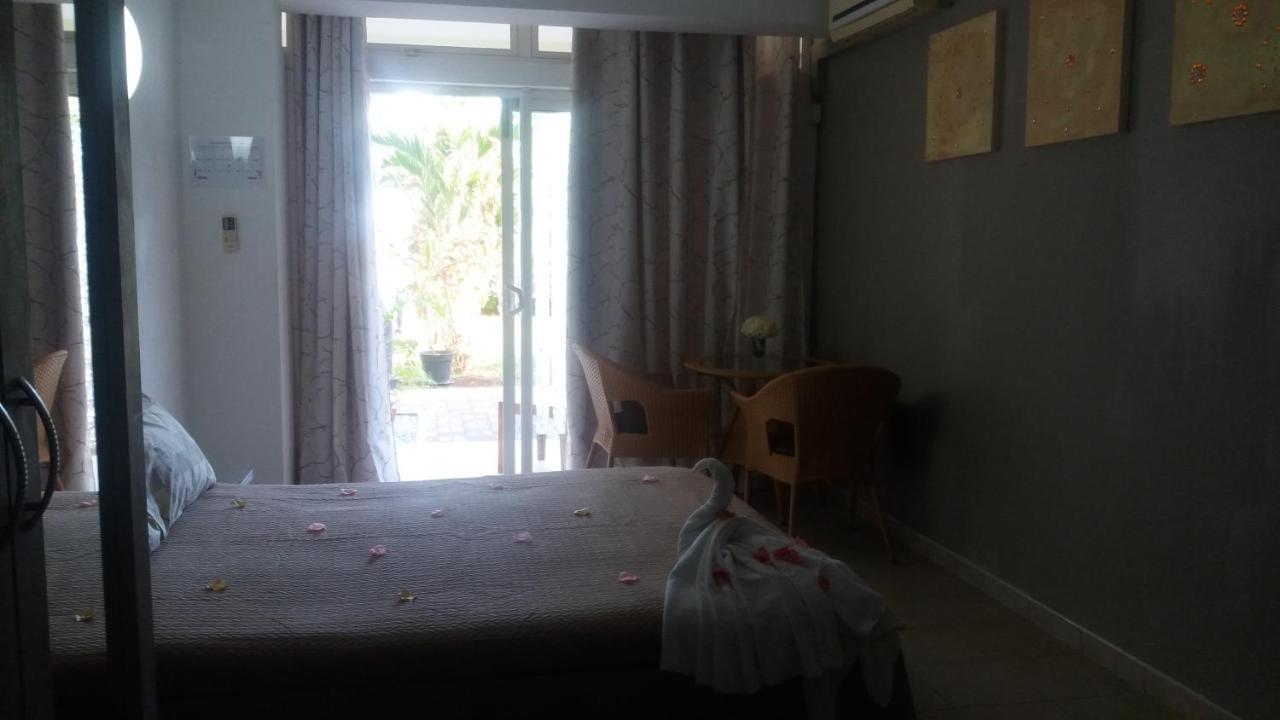 West Coast View Studios & Appartment Flic-en-Flacq Esterno foto