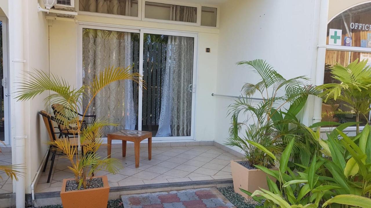 West Coast View Studios & Appartment Flic-en-Flacq Esterno foto