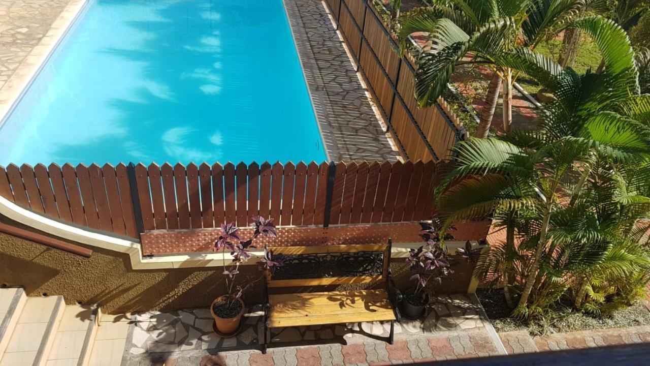 West Coast View Studios & Appartment Flic-en-Flacq Esterno foto