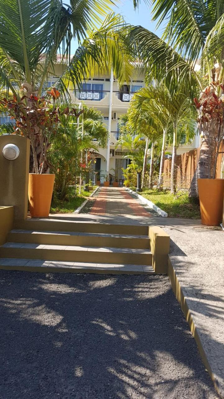 West Coast View Studios & Appartment Flic-en-Flacq Esterno foto